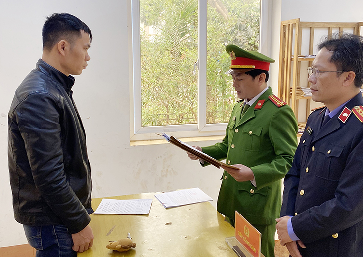 Khởi tố bị can, bắt tạm giam đối tượng lạm dụng tín nhiệm, chiếm đoạt tài sản