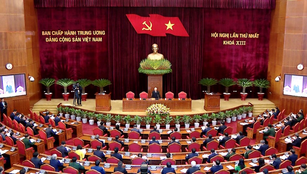 Danh sách Bộ Chính trị, Ban Bí thư và Chủ nhiệm Ủy ban Kiểm tra Trung ương khoá XIII