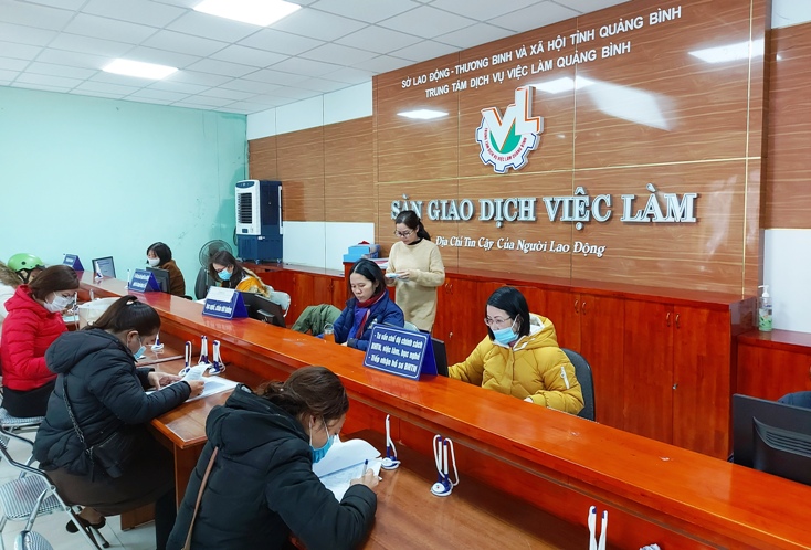 "Điểm tựa" an sinh cho người lao động