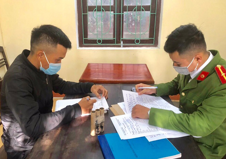 Phát hiện, xử lý các trường hợp đốt pháo trái phép trong đêm giao thừa Tết Tân Sửu 2021