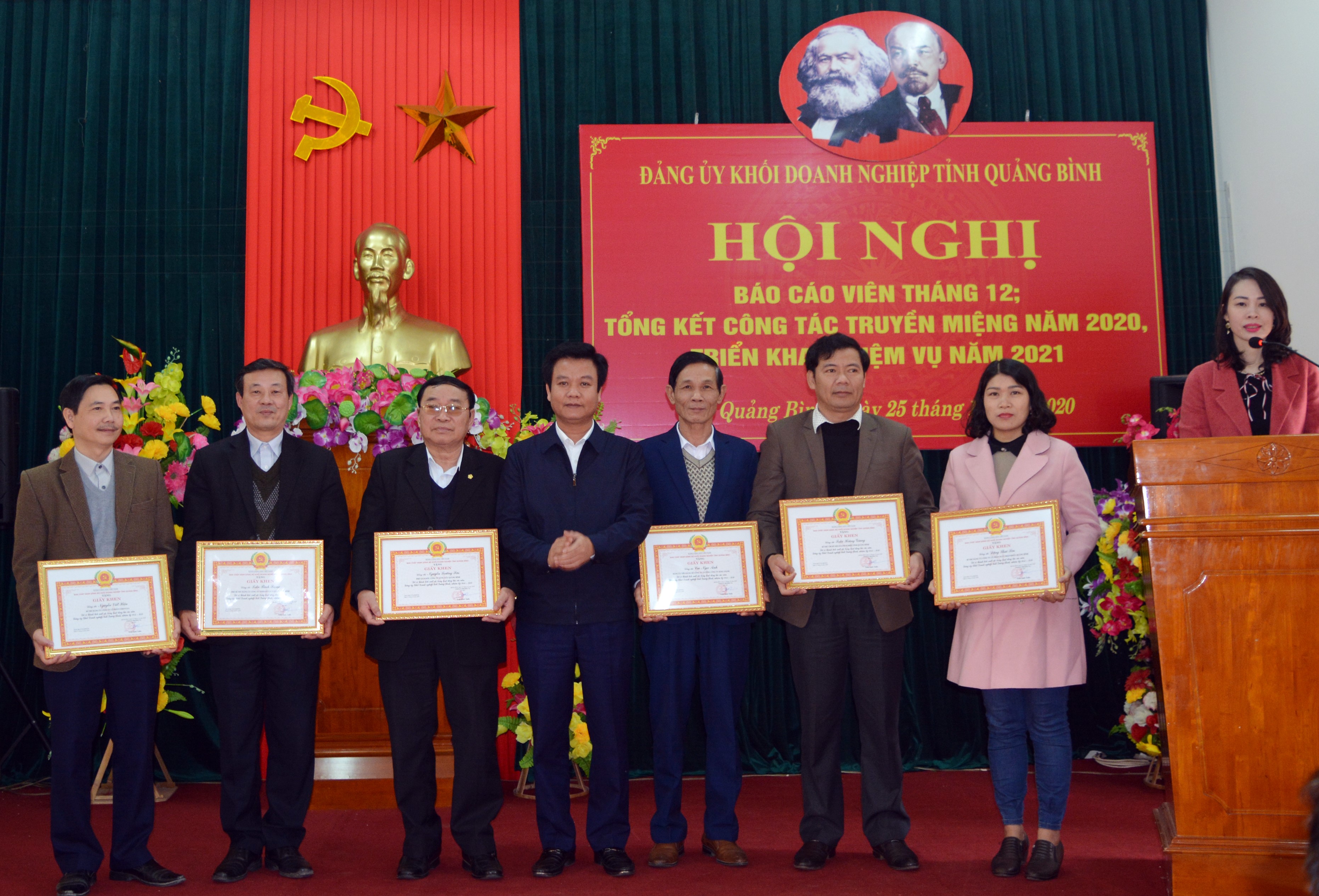Nâng cao hiệu quả hoạt động đội ngũ báo cáo viên