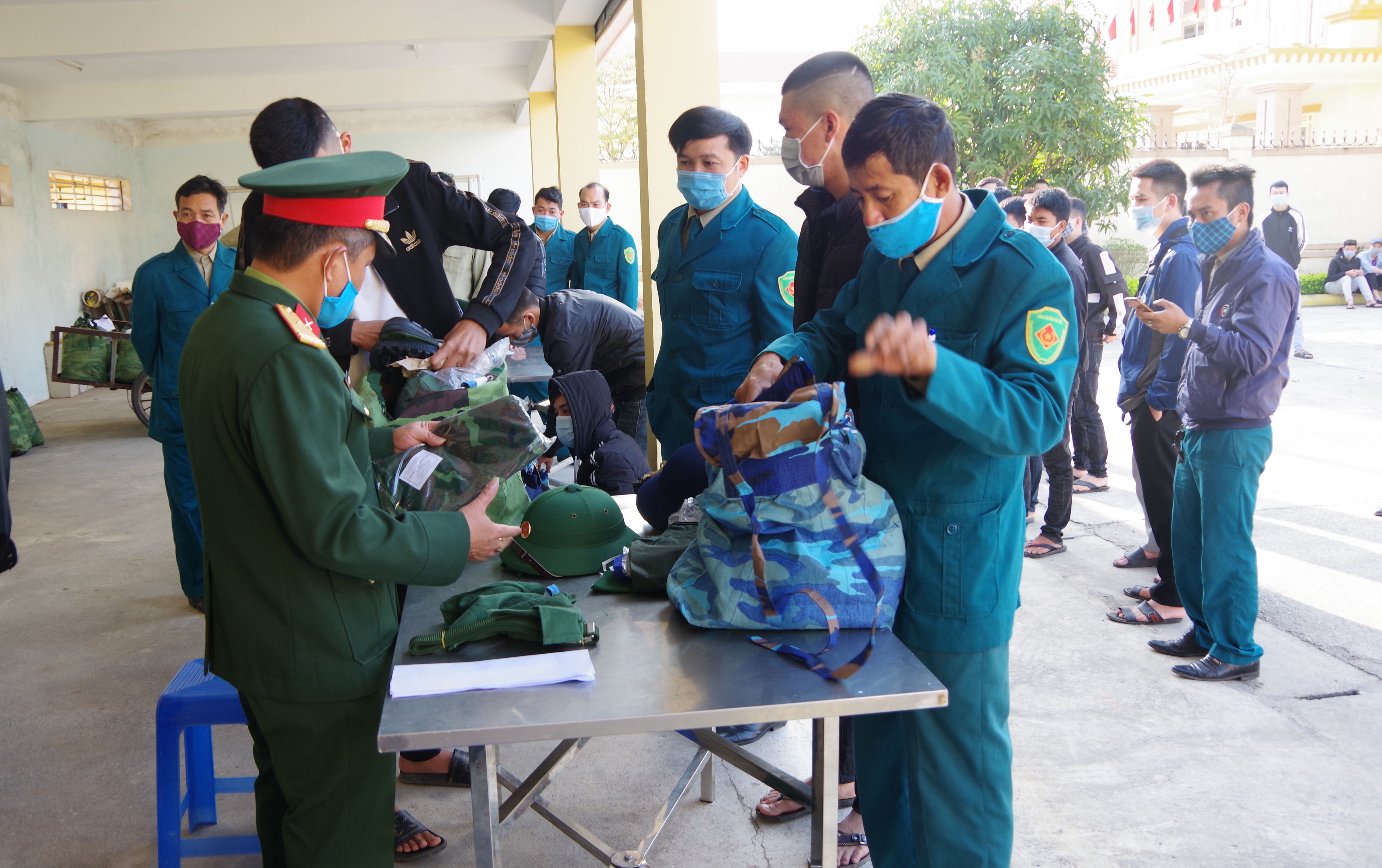 Ghi trước ngày hội giao quân