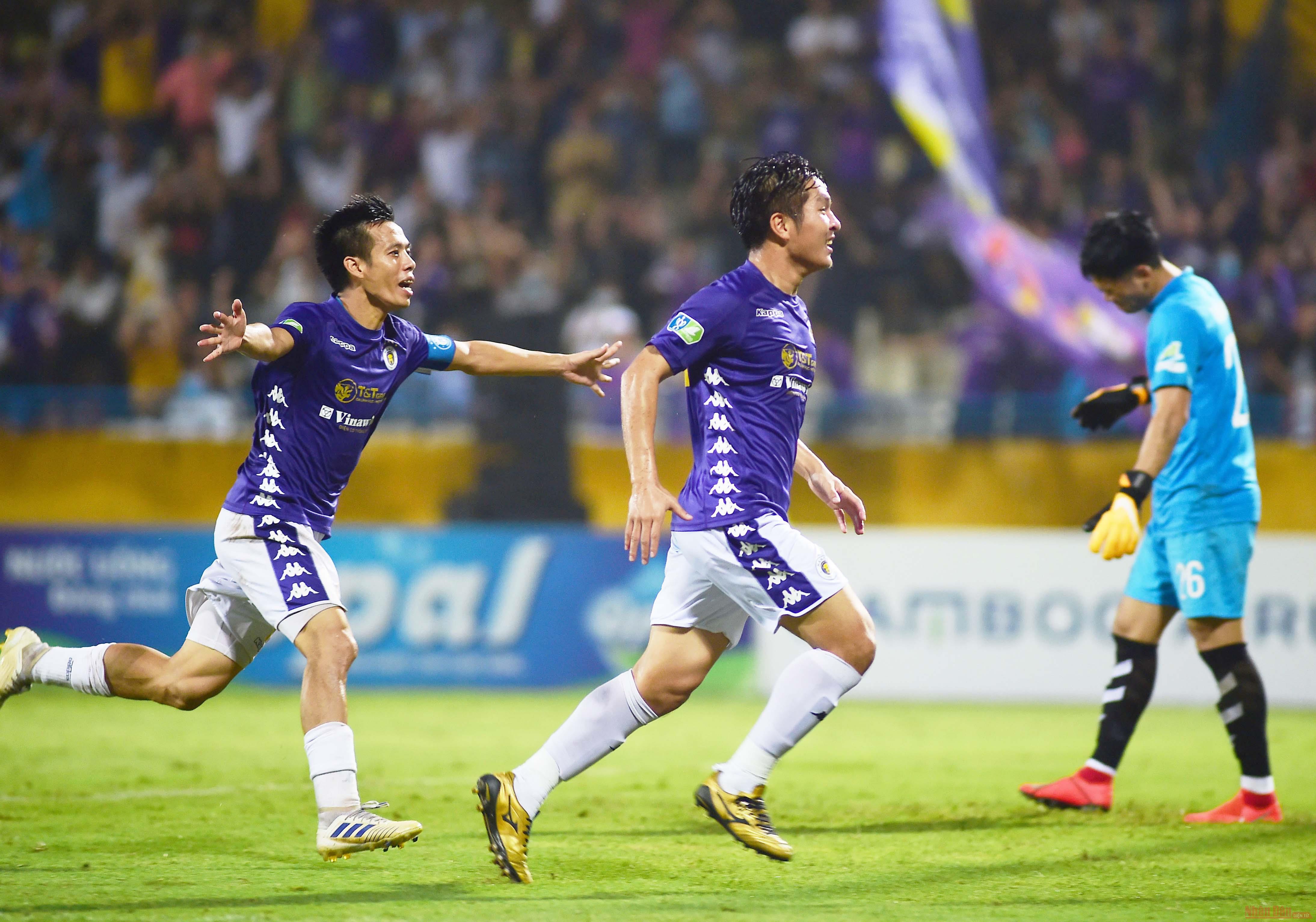 Lịch thi đấu vòng 3 V-League 2021: Bóng đá chính thức trở lại