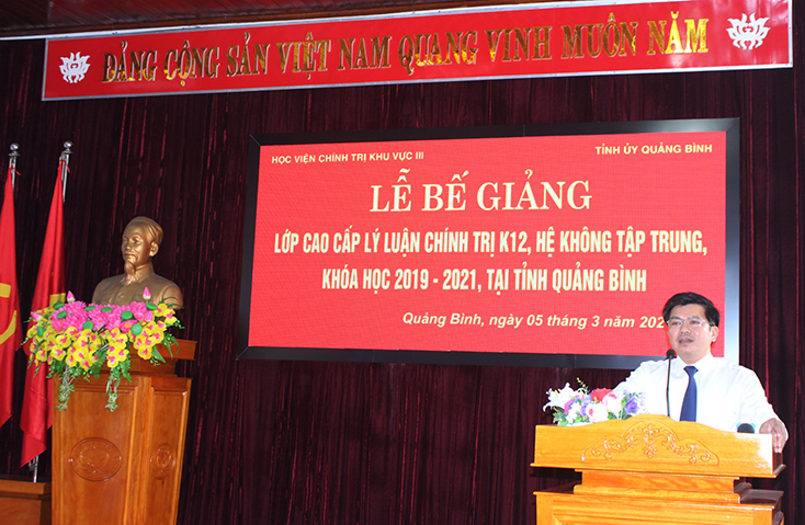Bế giảng lớp cao cấp lý luận chính trị K12, khóa học 2019-2021