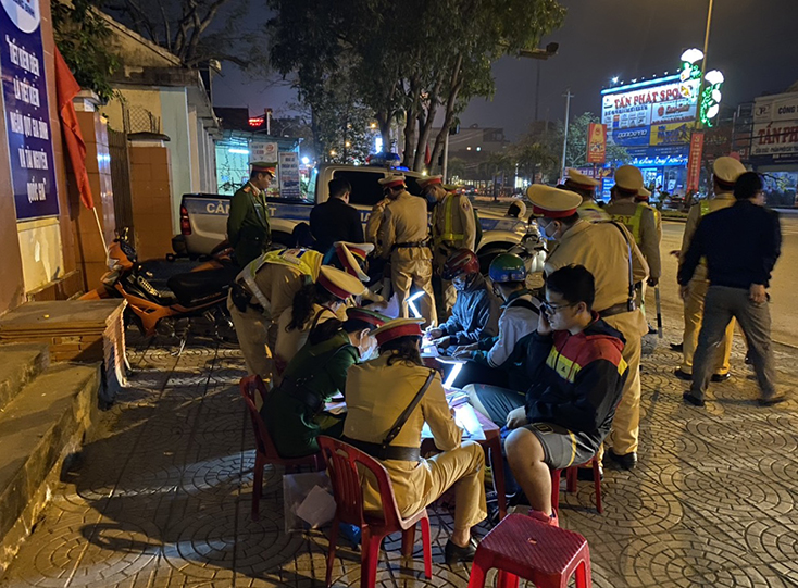 Chung tay bảo đảm ATGT và phòng chống tội phạm