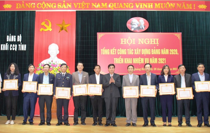 Tập trung nâng cao chất lượng tổ chức cơ sở đảng