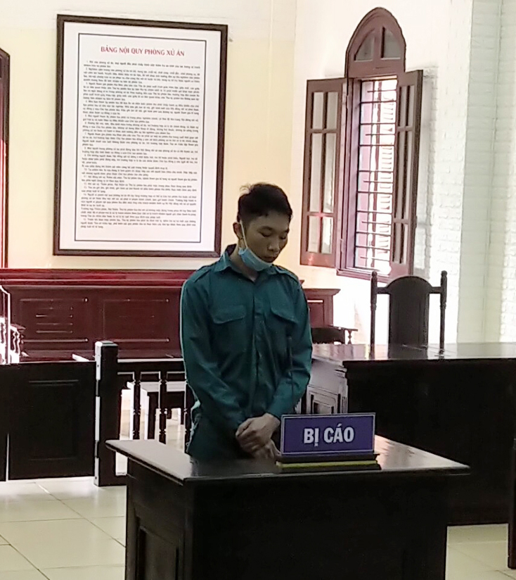17 năm tù vì phạm tội "Mua bán trái phép chất ma túy" và "Trốn khỏi nơi giam giữ"