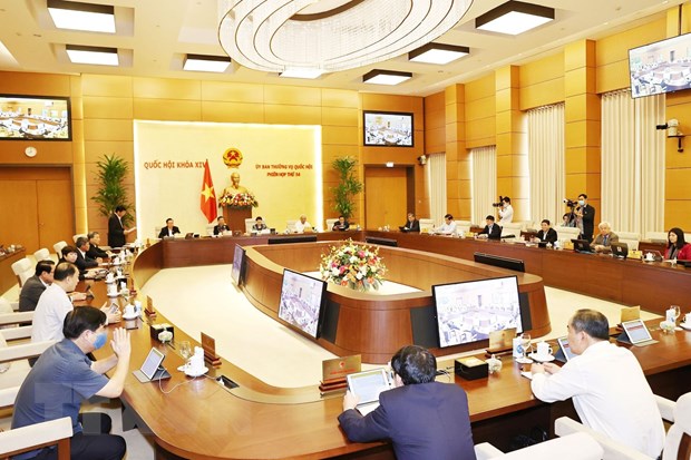 Nâng cao chất lượng công tác lập pháp, tạo cơ sở pháp lý đồng bộ