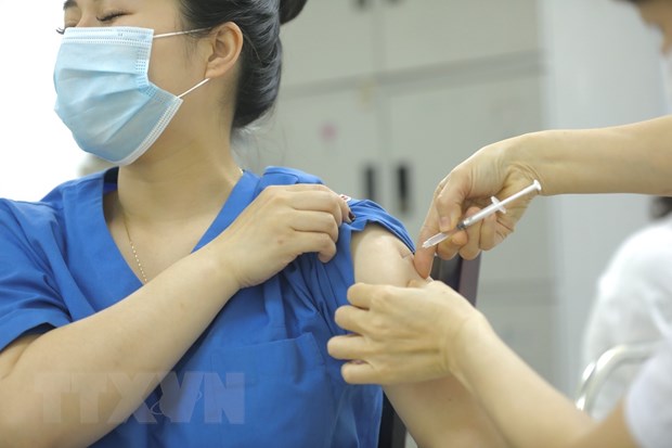 Việt Nam không ghi nhận ca mắc mới, hơn 24.000 người đã tiêm vaccine