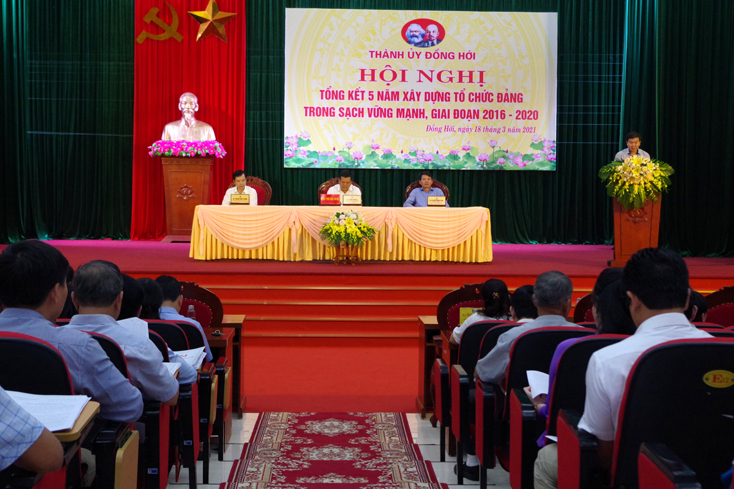 Thành ủy Đồng Hới: Tổng kết 5 năm xây dựng tổ chức cơ sở đảng trong sạch vững mạnh, giai đoạn 2016-2020