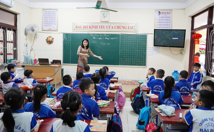 Tích cực triển khai chương trình giáo dục phổ thông 2018