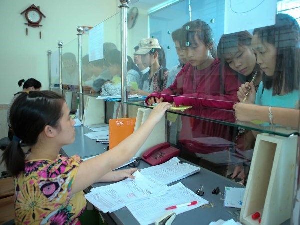 Tuyển sinh đại học 2021: Đề nghị giảm lệ phí xét tuyển cho thí sinh