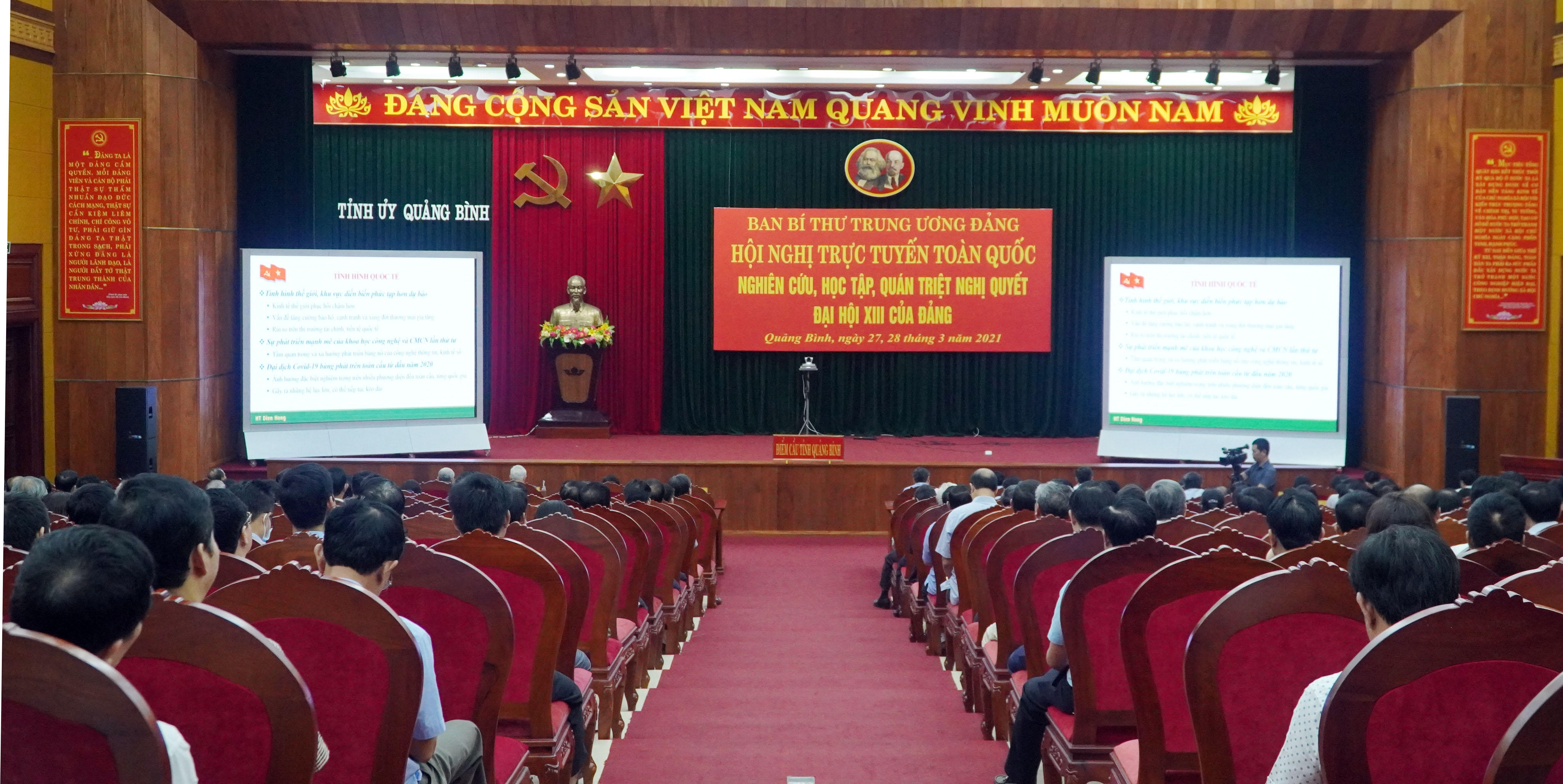 Đưa nghị quyết đại hội vào cuộc sống, biến nghị quyết thành hiện thực sinh động