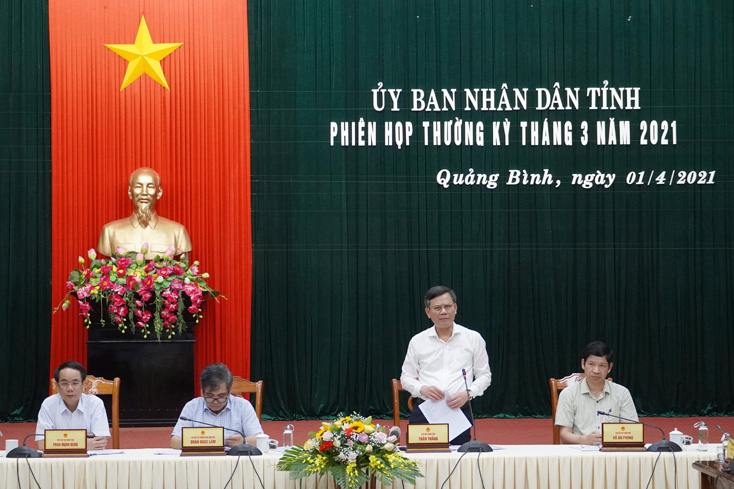 Tập trung chỉ đạo triển khai và thực hiện đồng bộ, quyết liệt các nhiệm vụ và giải pháp chủ yếu để phát triển kinh tế-xã hội