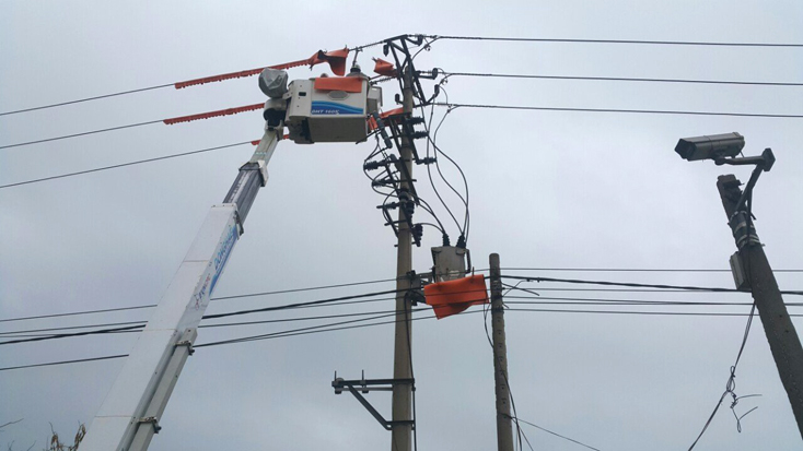 Điện lực Bố Trạch: Nỗ lực vận hành cấp điện mùa nắng nóng
