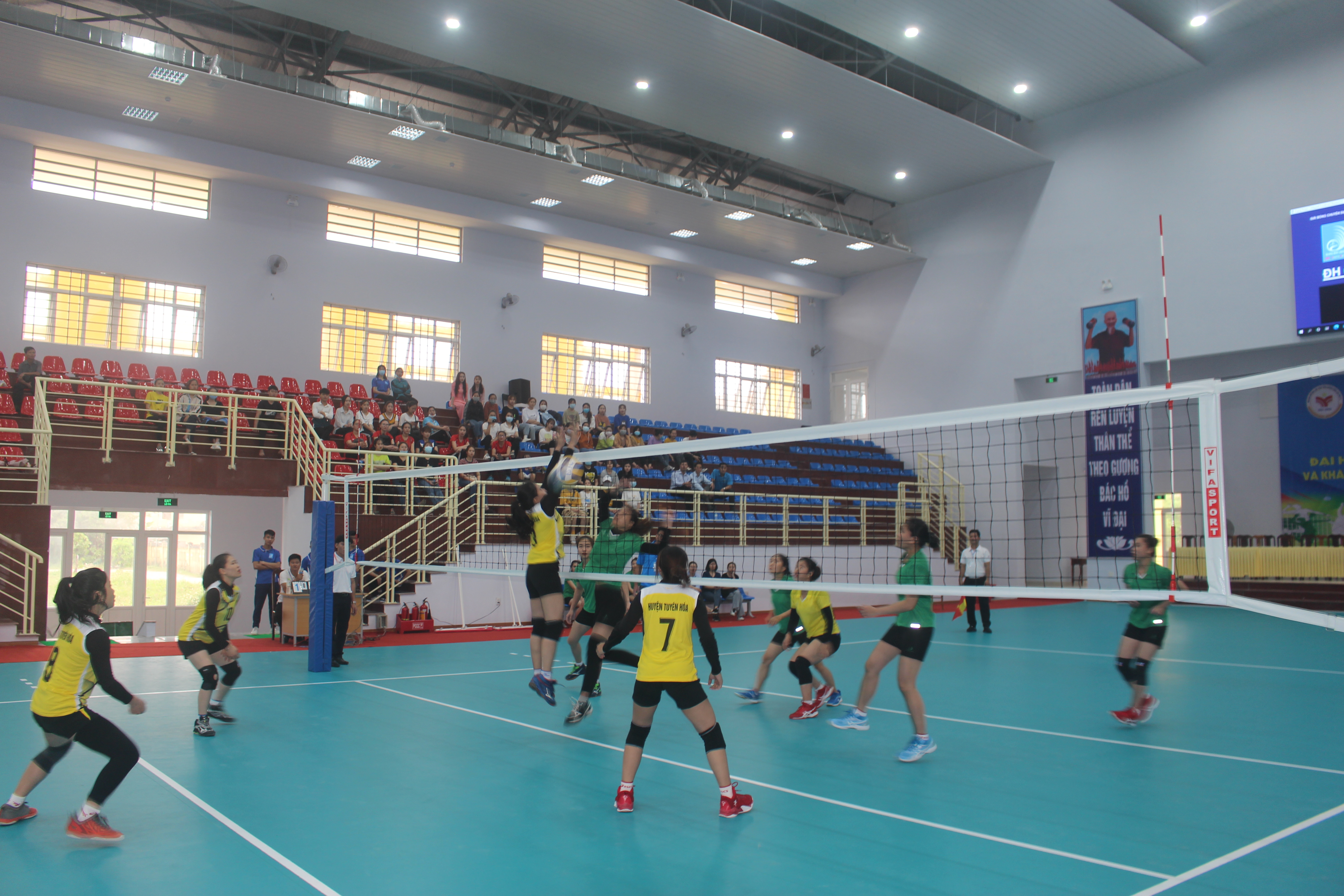 18 đội bóng tham gia giải bóng chuyền Đại hội thể dục thể thao tỉnh Quảng Bình lần thứ IX