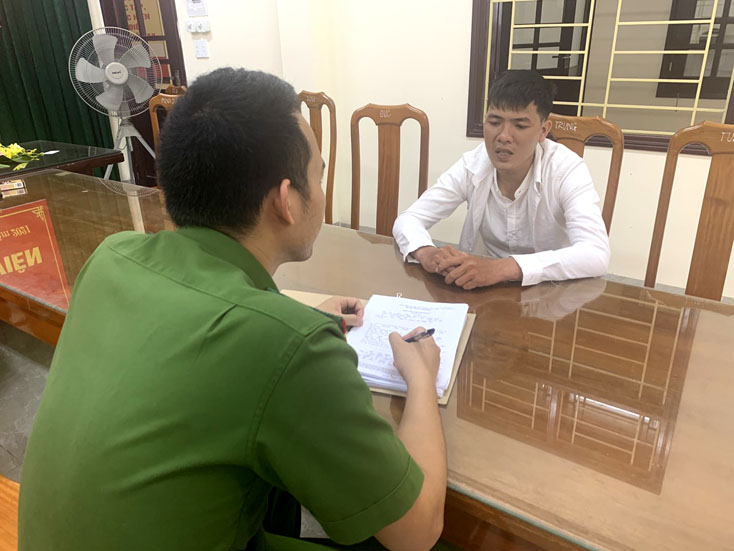 Công an TP. Đồng Hới: Tạm giữ đối tượng giả danh giao hàng để chiếm đoạt tài sản