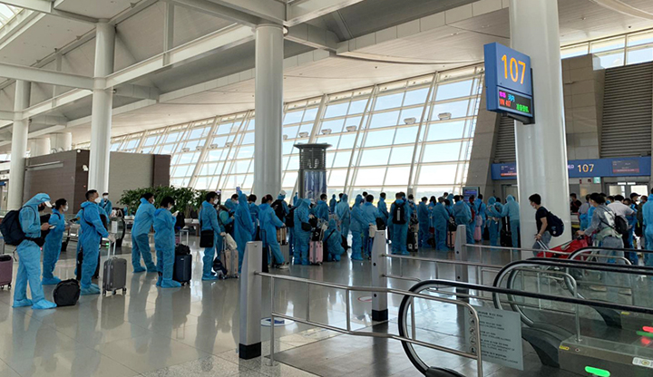Lao động tại Hàn Quốc đăng ký lại nguyện vọng về nước theo các chuyến bay được hỗ trợ