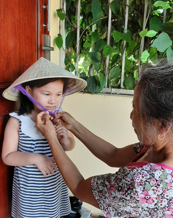 Chuyện làng nón
