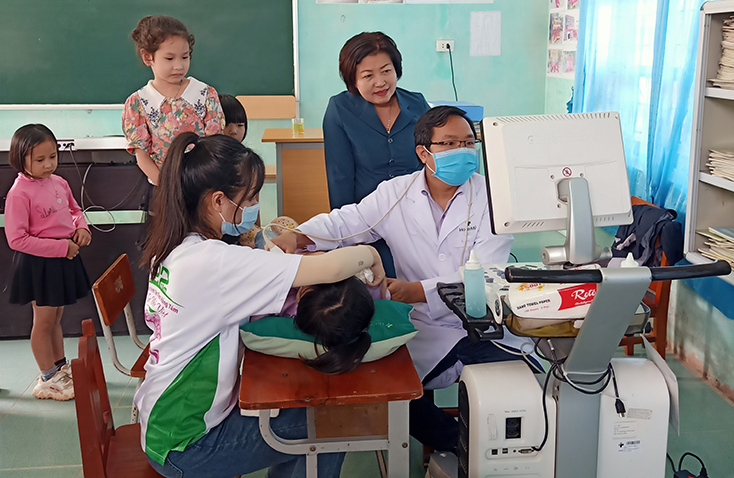 Khám sàng lọc miễn phí bệnh tim bẩm sinh, cao huyết áp và tiểu đường