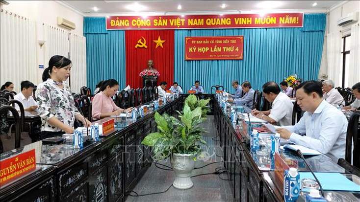Trình tự giải quyết đơn thư khiếu nại, tố cáo liên quan đến bầu cử