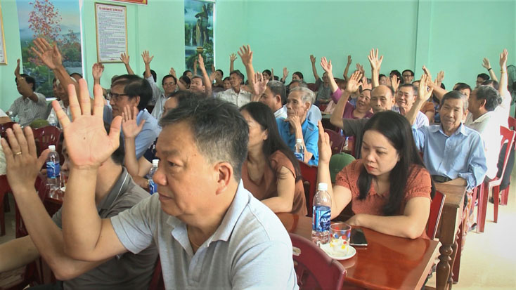 Hoàn thành việc lấy ý kiến cử tri nơi cư trú đối với người ứng cử đại biểu Quốc hội và đại biểu HĐND các cấp