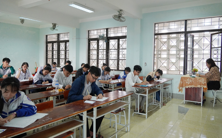 Đưa công tác thi chọn học sinh giỏi cấp tỉnh đi vào nền nếp