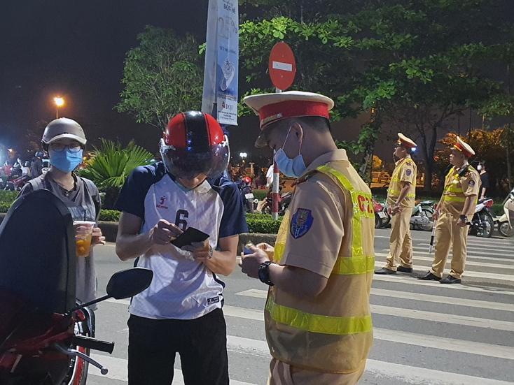 Tăng cường công tác bảo đảm trật tự an toàn giao thông trên địa bàn tỉnh
