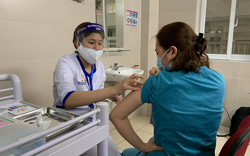 22 ngày không có ca Covid-19 cộng đồng, 63.758 người đã tiêm vaccine