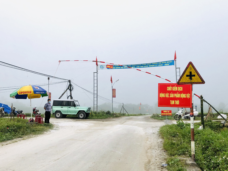 Minh Hóa: Lập chốt kiểm soát dịch tả lợn châu Phi