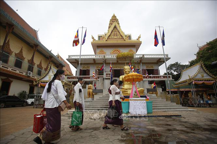 Thủ đô Phnom Penh của Campuchia thiết lập các 'vùng đỏ'