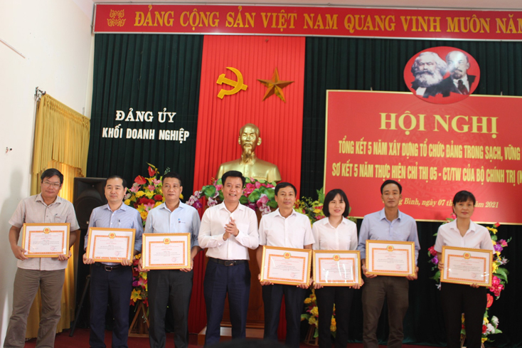 Đoàn kết-đổi mới-phát triển-đồng hành cùng doanh nghiệp