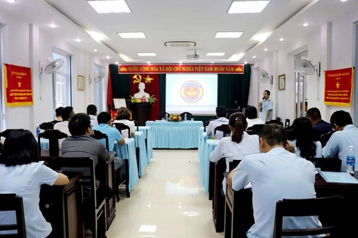 Nâng cao chất lượng công tác cán bộ, đáp ứng yêu cầu hiện đại hóa hải quan