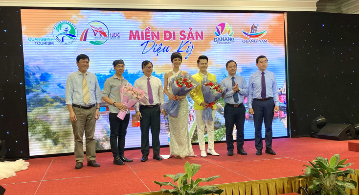 Phối hợp tổ chức chương trình thu hút khách du lịch năm 2021
