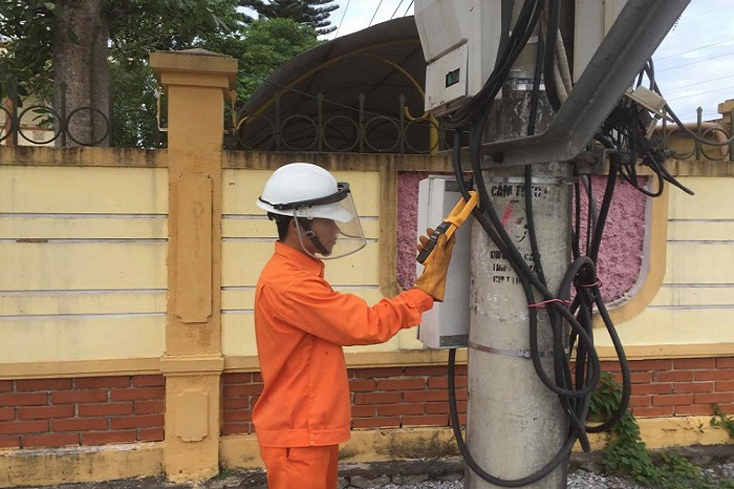 Báo động tình trạng trộm cắp điện