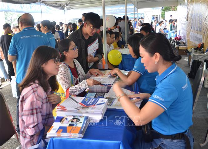 Tuyển sinh ĐH - CĐ 2021: Lựa chọn ngành nghề bắt nhịp với nhu cầu thị trường