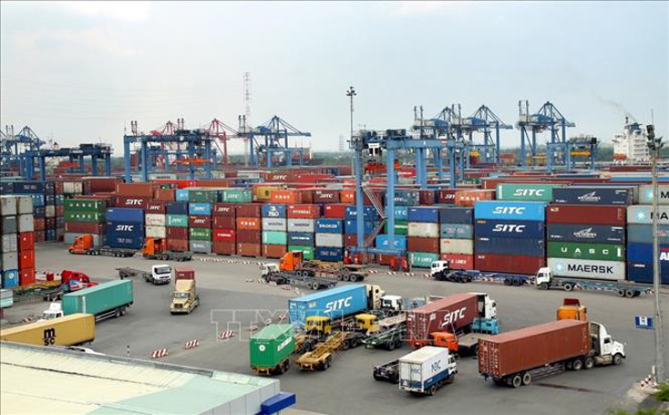 Xuất nhập khẩu 4 tháng đầu năm tăng cao nhất trong vòng 10 năm qua