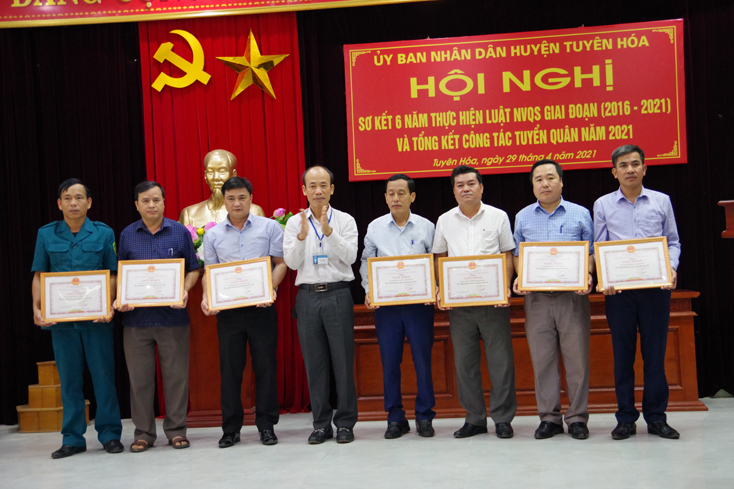 Tuyên Hóa: Sơ kết 6 năm thực hiện Luật nghĩa vụ quân sự 2015