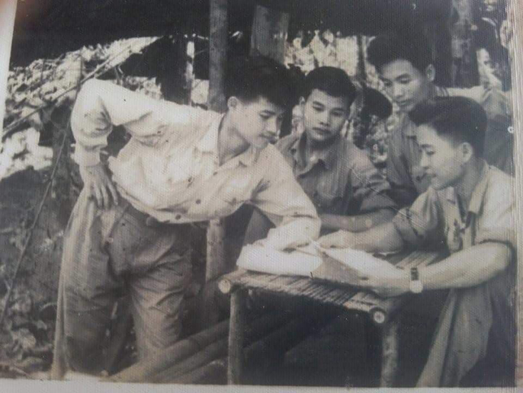 Những tháng ngày "chưa xa"