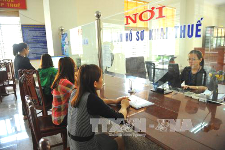 Xử lý vướng mắc, đôn đốc thu hồi nợ đọng thuế