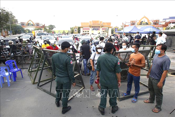 Campuchia ghi nhận 650 ca mắc mới trong ngày đầu tiên dỡ phong tỏa thủ đô