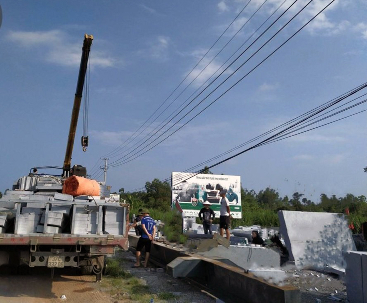 Báo động tình trạng vi phạm an toàn hành lang lưới điện cao áp