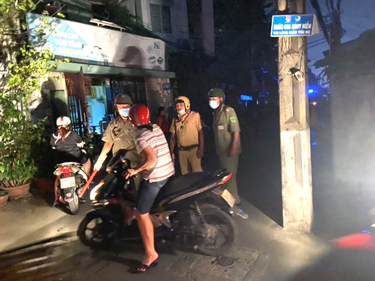 Thủ tướng gửi lời chia buồn sâu sắc và chỉ đạo khắc phục hậu quả vụ cháy tại TP. Hồ Chí Minh