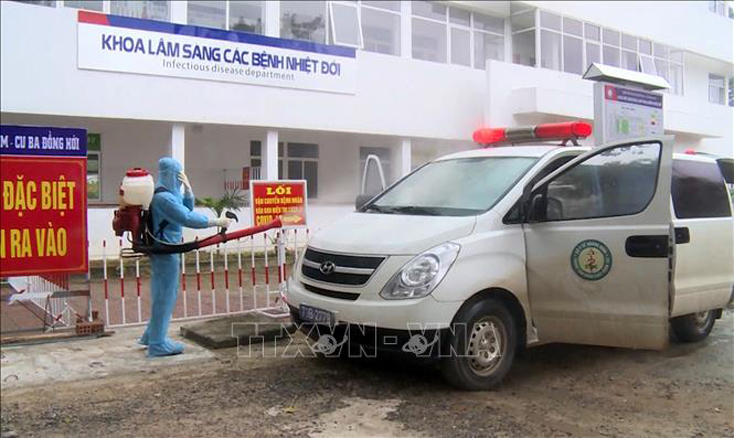 Tạm dừng hoạt động xe khách từ Quảng Bình đi, đến các địa phương có dịch