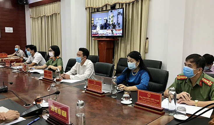 Hội nghị trực tuyến tiếp xúc giữa cử tri với người ứng cử đại biểu Quốc hội khóa XV
