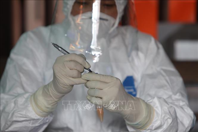 Sáng 18-5, Việt Nam ghi nhận 19 ca mắc COVID-19 trong cộng đồng, riêng Hà Nội 13 ca