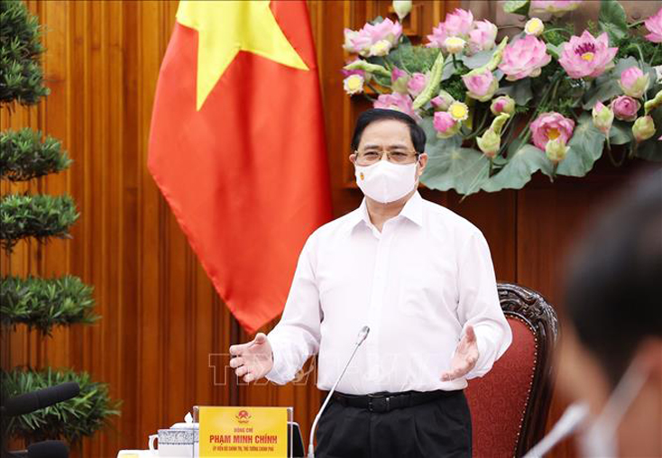 Thủ tướng Chính phủ chỉ đạo thần tốc, quyết liệt, hiệu quả hơn nữa trong phòng, chống dịch