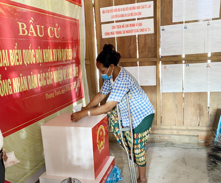 Các huyện Bố Trạch, Quảng Ninh: Hoàn thành bầu cử sớm