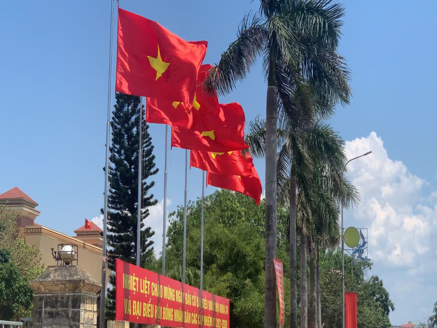 Ngày hội non sông