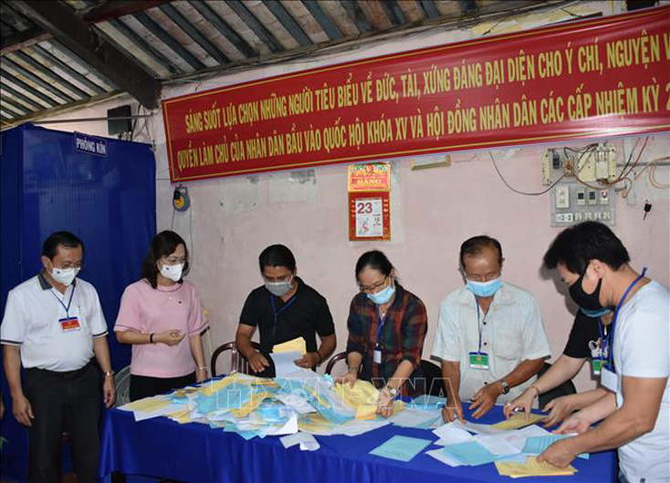 Bầu cử QH và HĐND: Trình tự tiến hành việc kiểm phiếu